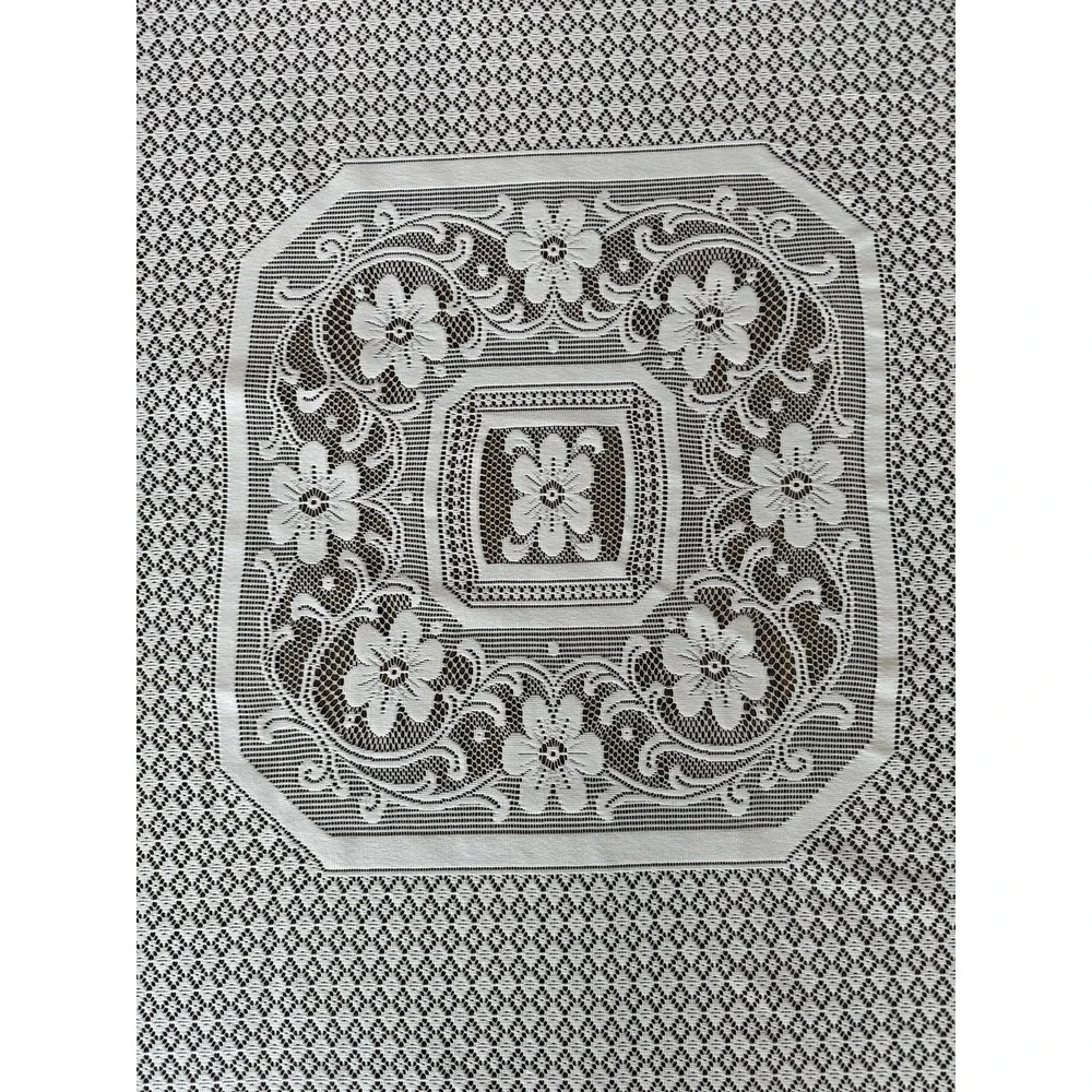 Vintage Ivory Lace Tablecloth/Table Decor 40